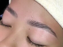 イーアップ(e-up)/アイブロウスタイリング