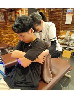 西新中央整骨院/猫背