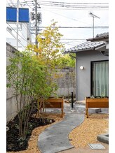 和 ナゴミアン(nagomi&.)/四季折々の木々とハーブたち♪