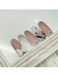 渋谷限定ビジューネイル