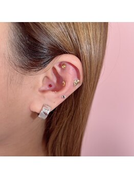 ナナラ(nanara)/耳ツボジュエリー