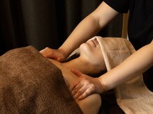 アトム(Atom)/～オイル(デコルテ・ヘッド)～