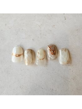 マノ(mano)/マーブルニュアンスネイル