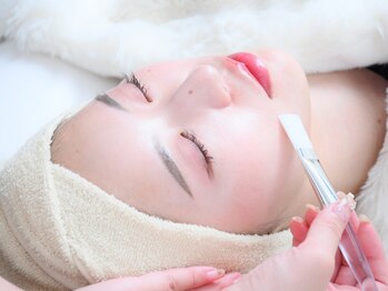 モモ 茶屋町店(momo)の写真/梅田徒歩2分【韓国で大人気！韓国サロンと同価格】韓国本場ララピール取扱店《ララピール全顔》で美肌へ＊