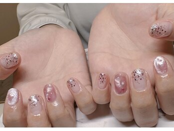 アルーシェ 平井(Alushe)/キラキラ×ハート×ピンクネイル