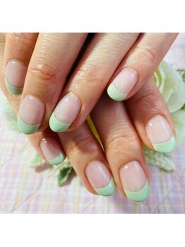ニーナ(nina)/フレンチネイル