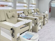 エイティーンパーセントネイル(18％ネイル)の雰囲気（マッサージチェアでの施術が出来る♪ハンド・フット同時予約も◎）