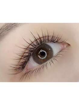 ボリュームのある目元にしたい