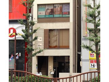 ケイアンドティ ボディケア ルーム(K&T)/01 今池ガスビル北側から