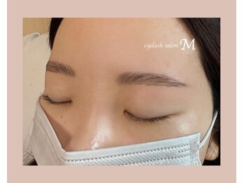 エム(M)/【ハリウッドブロウリフト】