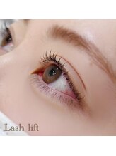 ミー(me.)/ラッシュリフト