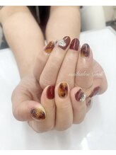 ネイルサロン ドール/