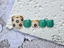 エミー(E=me)/フット定額デザイン3