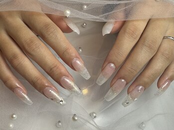 プラス セカンド(Plus 2nd)/きれいめネイル