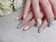 ラドール(La Dhole)/大人の女性の上品ネイル