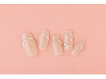 ヴァンネイル(VINGT NAIL nail&eye beauty)/パーツを使ったフレンチネイル★