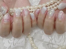 ハニービービー(Honey Bee Bee)/結晶＆チェックネイル