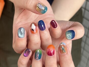 つめノさき/カラフルニュアンスネイル