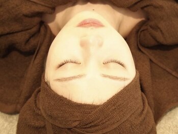 ラメール(La_mer)の写真/☆耳つぼジュエリー限定導入☆耳つぼを的確に抑えて小顔効果に期待ができる！是非、一度お試しください♪