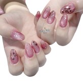 グローネイルズ(Glow Nails)