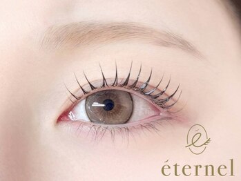 エティナル 上小田井(eternel)の写真/【パリジェンヌ導入店】従来のまつげパーマよりもしっかりと長さを強調し自まつ毛を最大限に長く魅せます☆