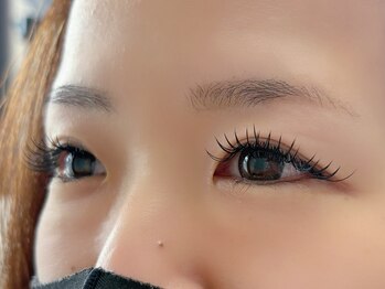 エフ(F...)/マツエク【フラットラッシュ】