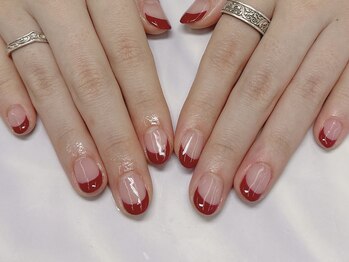 ハニービービー(Honey Bee Bee)/赤フレンチネイル