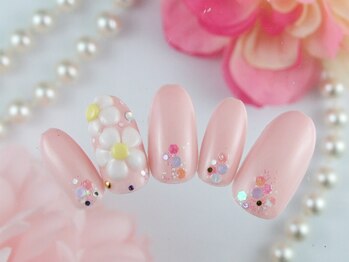 ネイルアンドエピサロン ラピス(Nail & Epi Salon Lapis)/定額8000円（初回6000円）