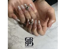 ネイルサロンレイアス(RAYAS)/白グラネイル