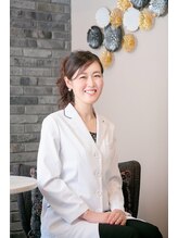 ビーホリック(Bholic) 秋山 としえ