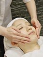 バーバーショップ 広島本店(BARBER SHOP)&nbsp;お顔ほぐし・ネックリンパのオイルマッサージも得意です♪