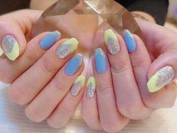 エルア ホノ ホノ(Elua Hono-Hono)/ハンドネイル　￥8,800