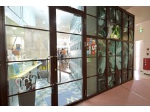 クプラニ 美浜店(kupulani)/店内入口