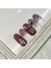 渋谷限定ビジューネイル