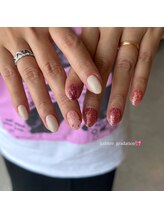 ヨロ(YOLO)/pink nail