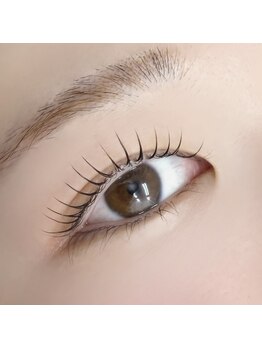 ネイルアンドアイラッシュ ミミリィ(Nail & Eyelash mimily)/似合わせまつ毛パーマ