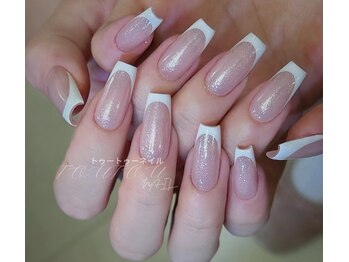 トゥートゥー(TOUTOU)/ラメ＋フレンチ