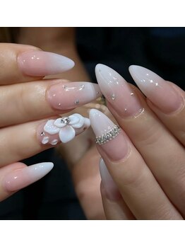 ネイルアンドアイラッシュスタジオ シュシュ(chouchou)/ベイビーブーマー×エンボス