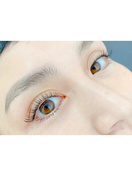 ボリュームのある目元にしたい