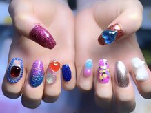 リバティ(liberty)/新宿パーツつけ放題ネイル