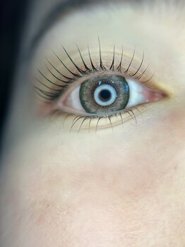 レアー(RHEIA)/ラッシュリフト