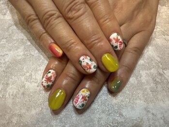 ガーデン ヘア&エステ&ネイル Garden/紅葉ネイル