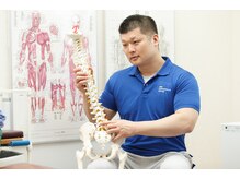 アベカイロプラクティックオフィス(ABE CHIROPRACTIC OFFICE)の雰囲気（脊柱や骨盤、肩・肘・膝など関節のゆがみへアプローチ）