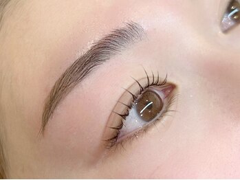 ココビ 多治米店(COCOVI)の写真/一重・奥二重・二重など、目の特徴に合わせてピッタリのデザインをご提案！トレンドの束感まつ毛パーマも◎