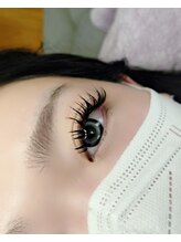 メゾン カルム(maison calme)/影を仕込むまつ毛。