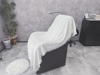 ルーシーアイビューティー(lucy Eye Beauty)/