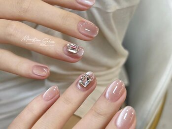 ムーンストーンサロン 大久保駅前(Moonstone Salon)/マグネット＋アート