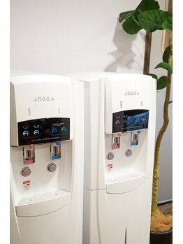バリマグマストーンヨガ キューピーネイルアンドアイラッシュ Earth店/水素ケイ素水サーバー