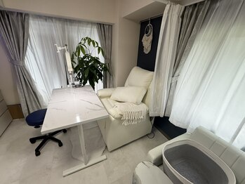 ブルネイル(Bleue Nail)の写真/プライベート空間の特別な時間で理想のデザインをご相談ください!メンズも大歓迎です!