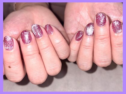 パープルの爪屋の写真